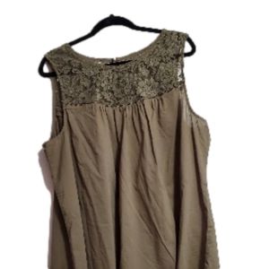 Women's size 2X sleeveless blouse.  NWOT. Olive Green. Lace top.